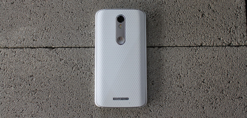 Illustration for article titled The Droid Turbo 2 Is a Verizon Superphone That Can Handle Some Punishment
